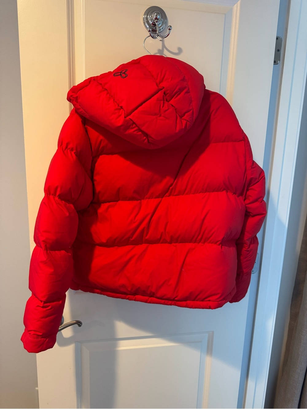 Aritzia Super Puff Shorty Cropped Red Puffer Jacket | M - Picture 9 of 9